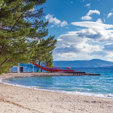 Apartament Beach Front Apartment In Jadranovo With Wifi